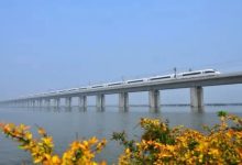 Simultaneously the world's longest and second longest bridge