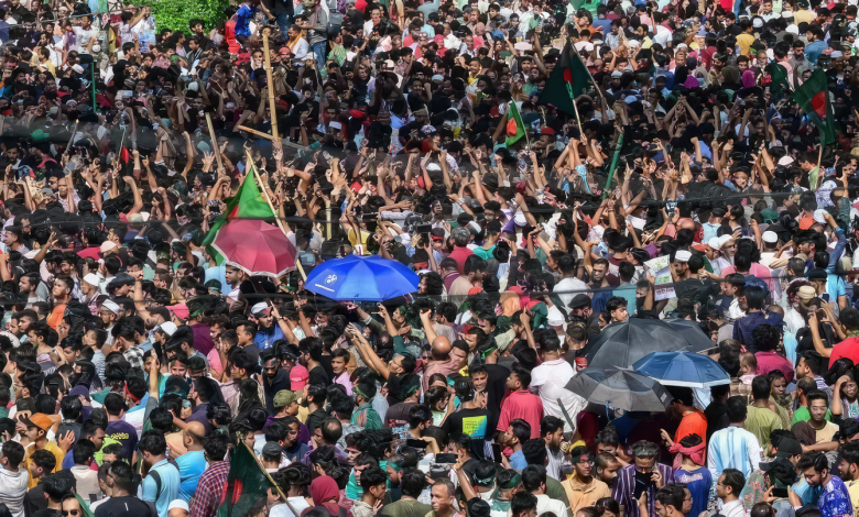 Bangladesh Students Demand Interim Government Led by Dr. Muhammad Yunus