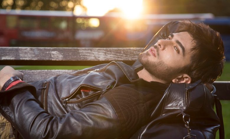 “Indian actors pronounce the Urdu letter ‘kh’ differently due to the influence of Hindi,” says the actor